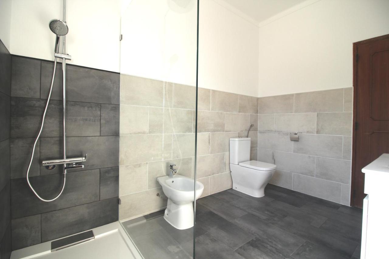 White Bride Fz Guest House Fuzeta Ngoại thất bức ảnh