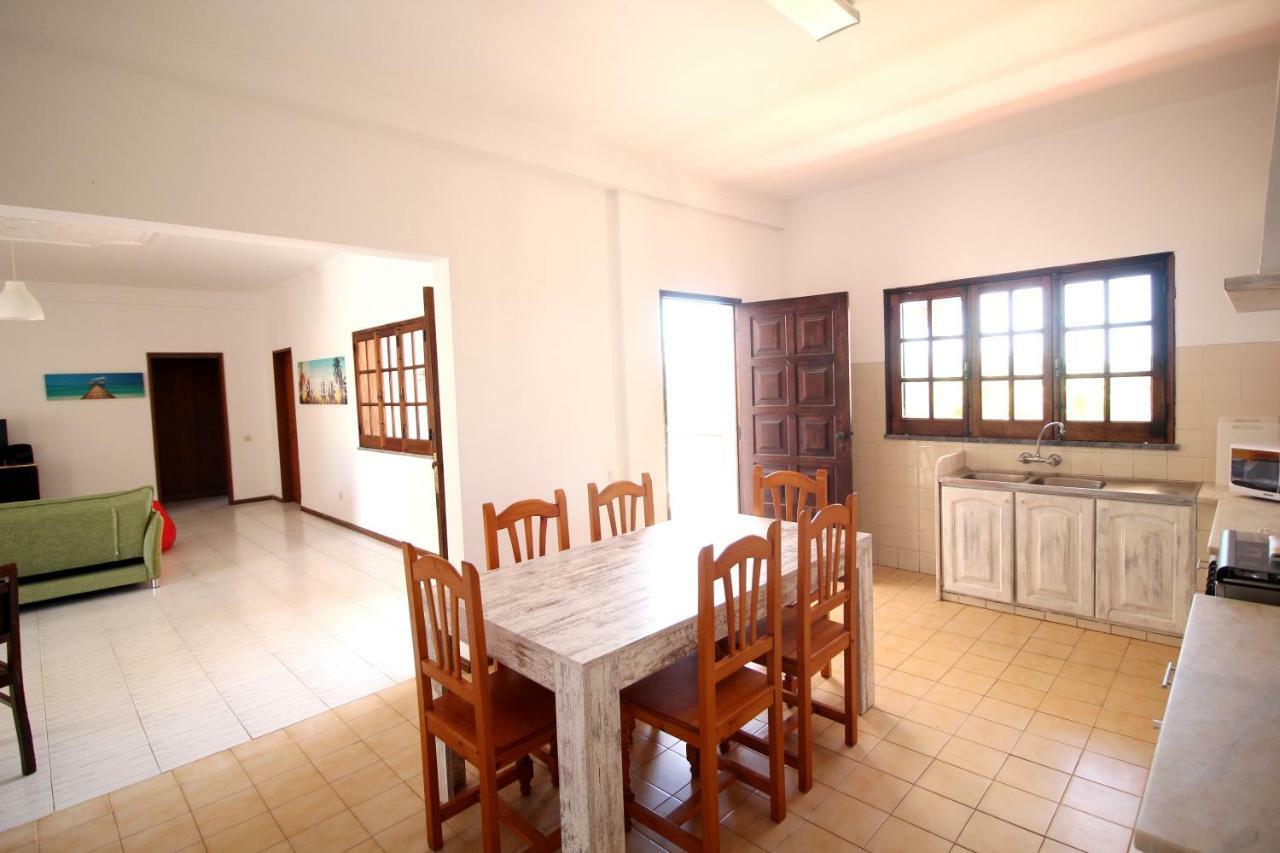 White Bride Fz Guest House Fuzeta Ngoại thất bức ảnh